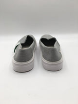 7.5 slip on sneakers