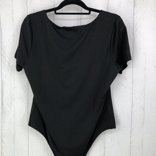 R38 1X Square neck s/s bodysuit