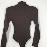 XL Ribbed t-neck l/s bodysuit