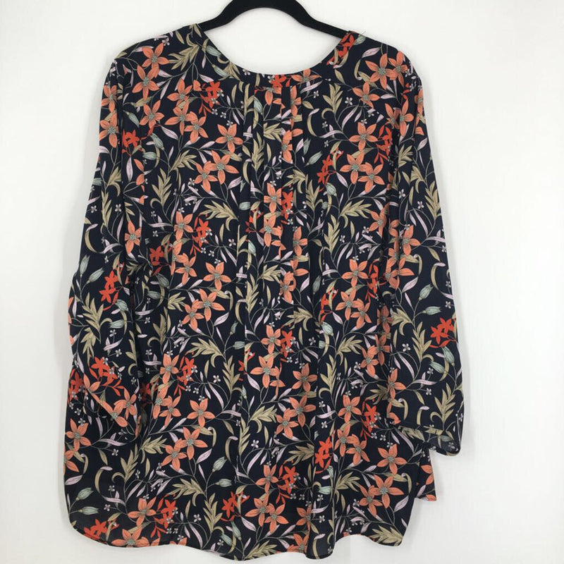 1x flower print half button top