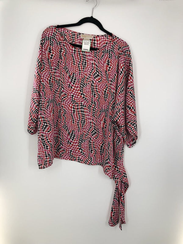 2x s/s print side tie top