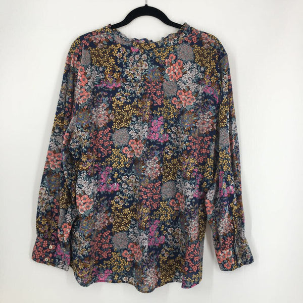 2x l/s flower print half button top