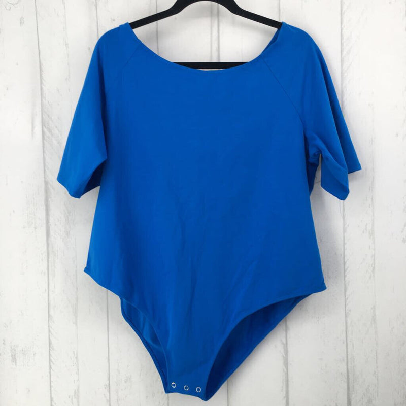 1X Bataeu neck s/s bodysuit