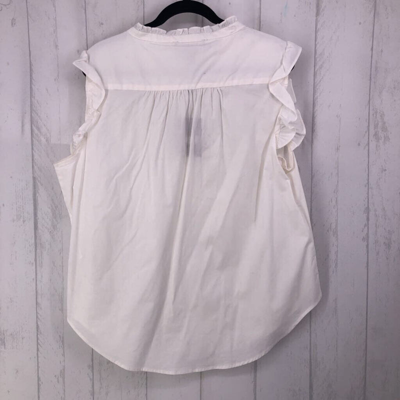 XXL Ruffled 1/2 button front top