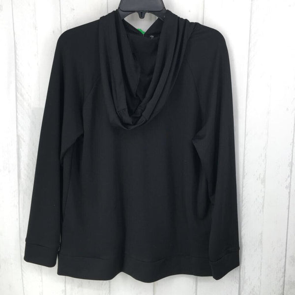 L Hooded l/s top