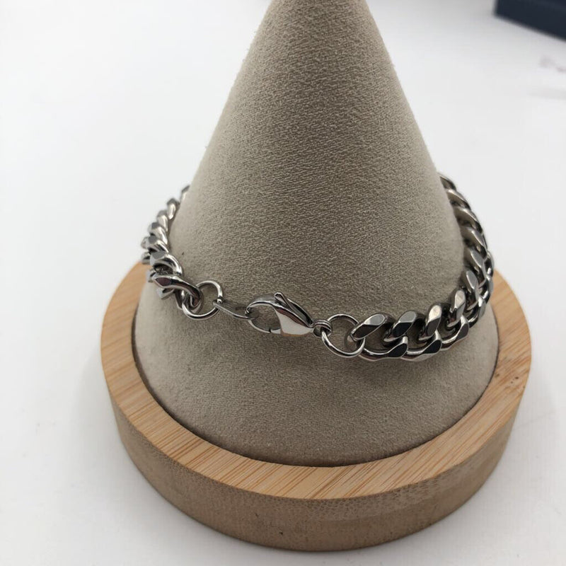 7" Stainless steel chainlink bracelet