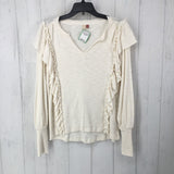 XS l/s v-neck ruffle top