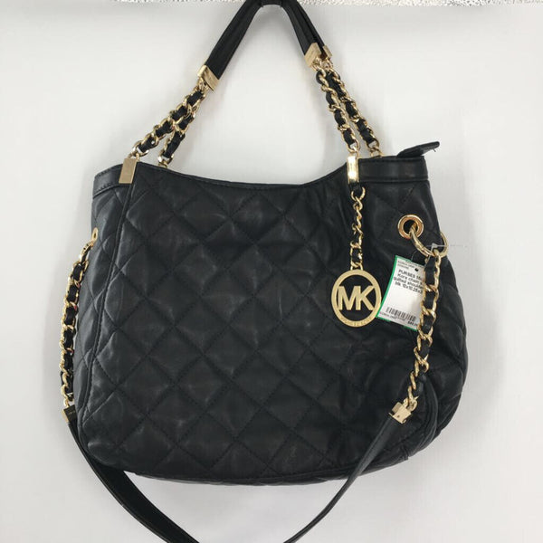 chain strap quilted shoulder bag