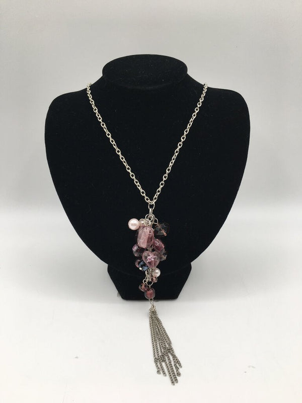 19" Beaded & tassel necklace