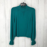 R44 S Ruffle detail sweater