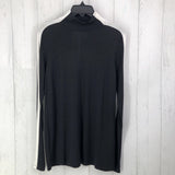 R49 M Mock neck l/s top