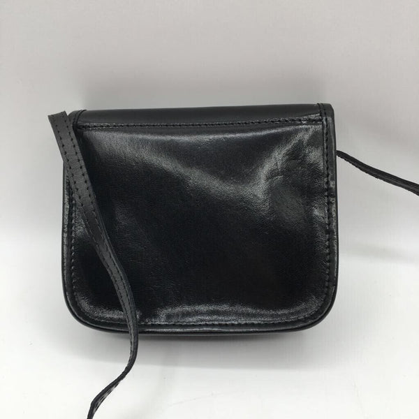 buckle flap crossbody