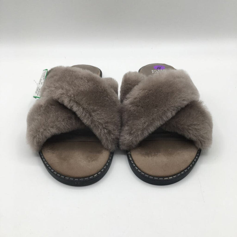 8 cross shearling slippers