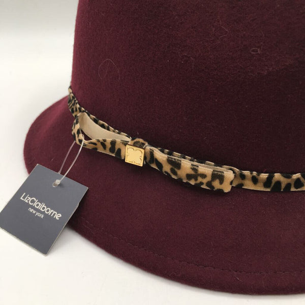 O/S Wool bucket hat w/ animal print ribbon