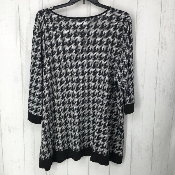 R50 3X Printed lace accent l/s top