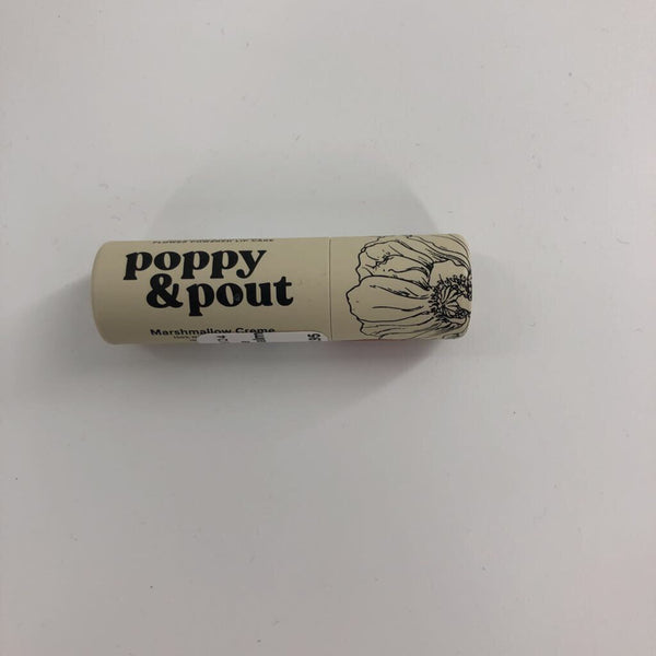 marshmallow creme Poppy & Pout lip balm