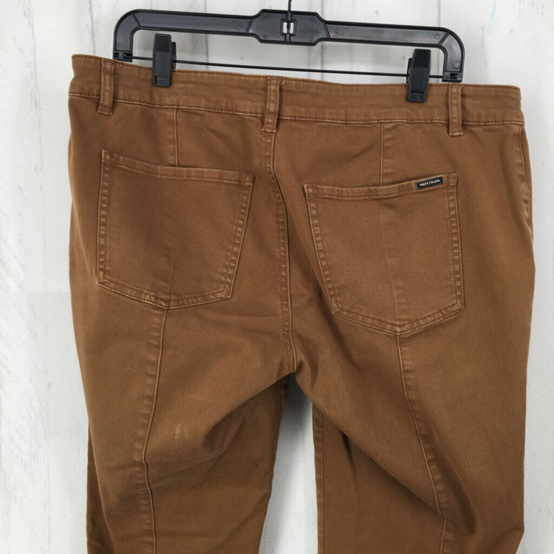 12 Skimmer pant