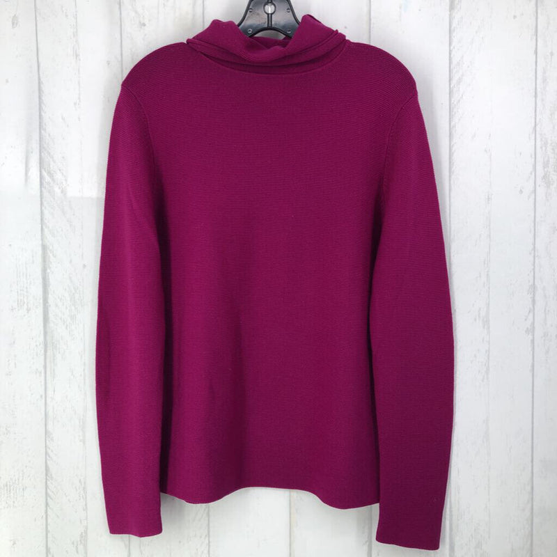 M Cowl neck sweater