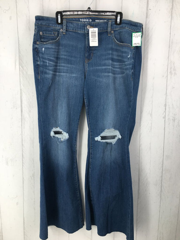 18R Mid-rise flare jeans