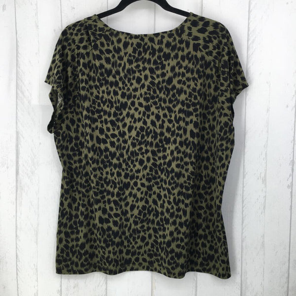 XXL s/s pleated animal print top