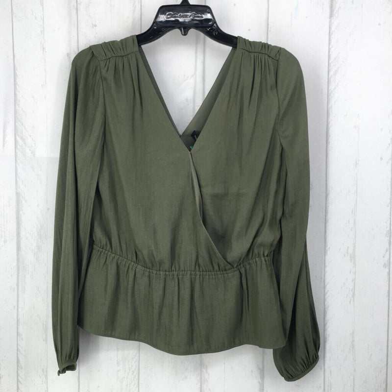 XS Crossover peplum l/s top