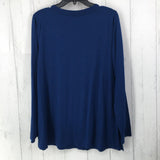 L V-neck l/s top