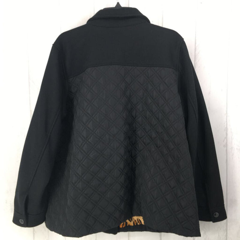 XL Quilted snap button coat