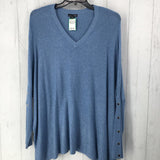 L V-neck dolman buttoned slv sweater