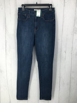 30 Hi-rise skinny jean