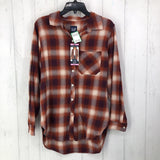 R70 S Plaid button down l/s top