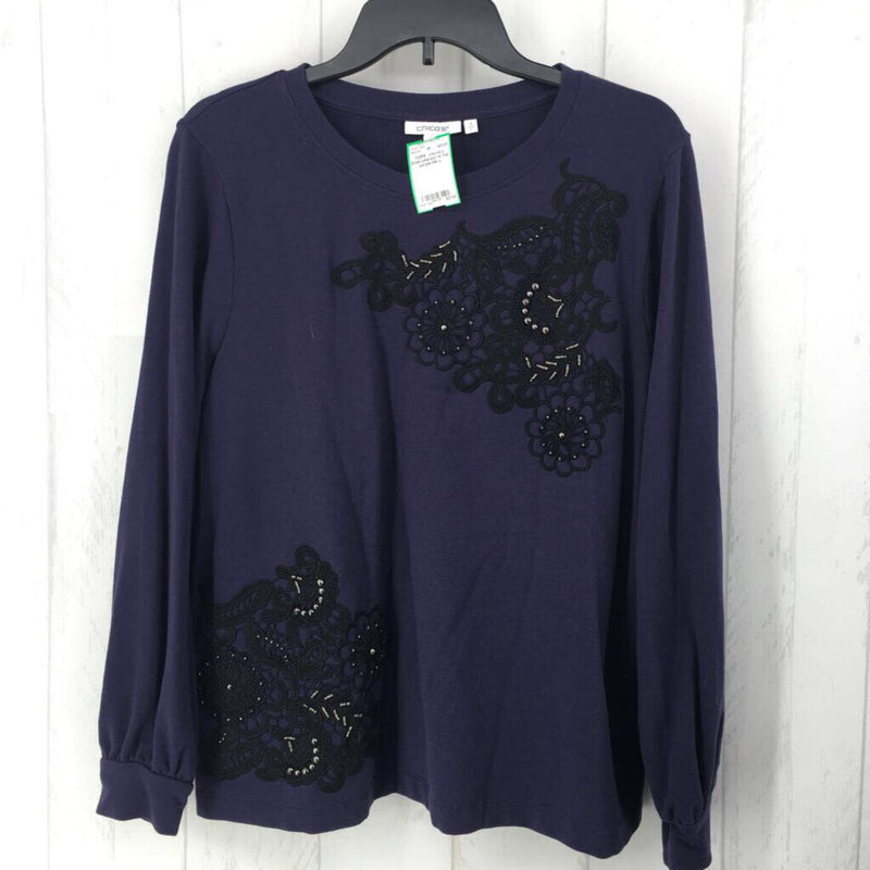 L Embroidered l/s top