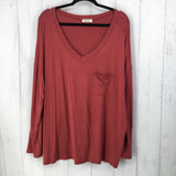 2XL V-neck l/s top