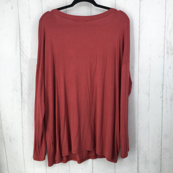 2XL V-neck l/s top