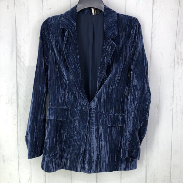 4 Velvet blazer