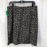 8 Animal print skirt