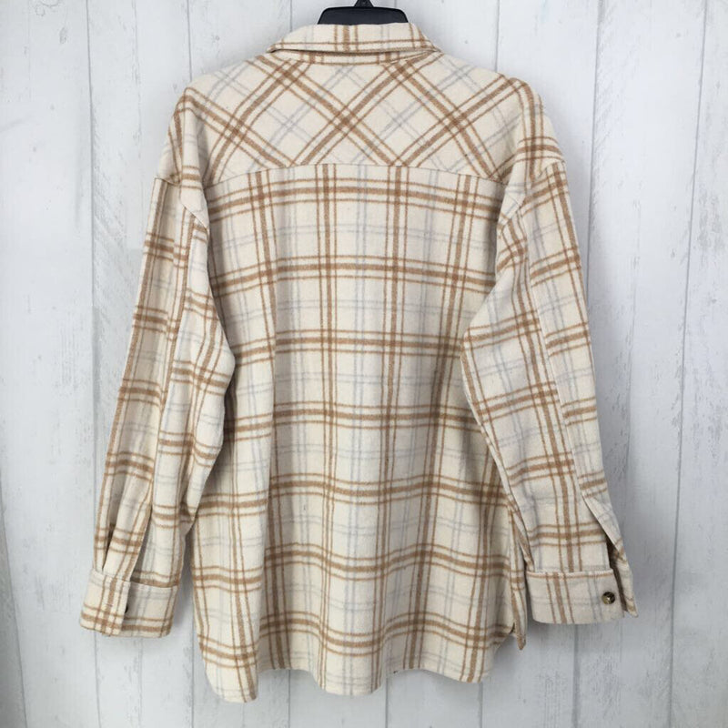 R64 M plaid l/s button shacket