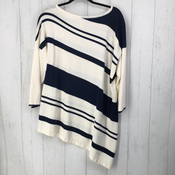 3(XL) Striped dolman slv top