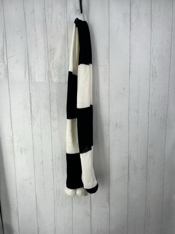 O/S Color block pom scarf