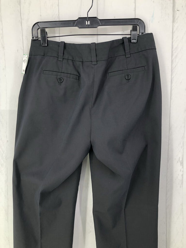 8 Straight leg trouser