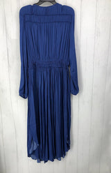 L Pleated/smocked tie front l/s dress