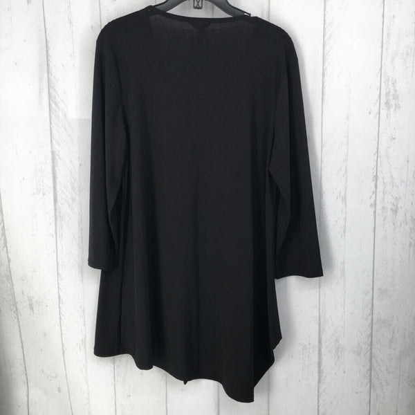 L V-neck pleated front 3/4 slv top