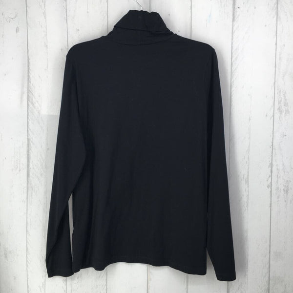 XL T-neck l/s top