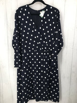 R79 18 Polka dot l/s dress