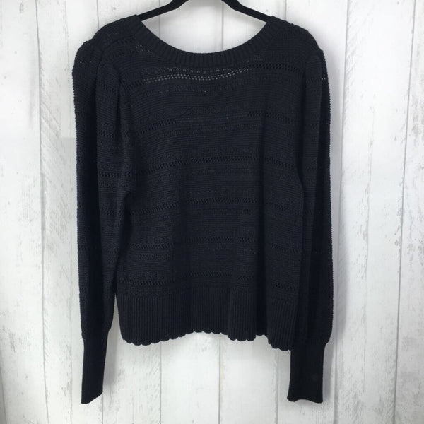 L Square neck sweater