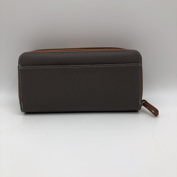 zip around bi-fold wallet