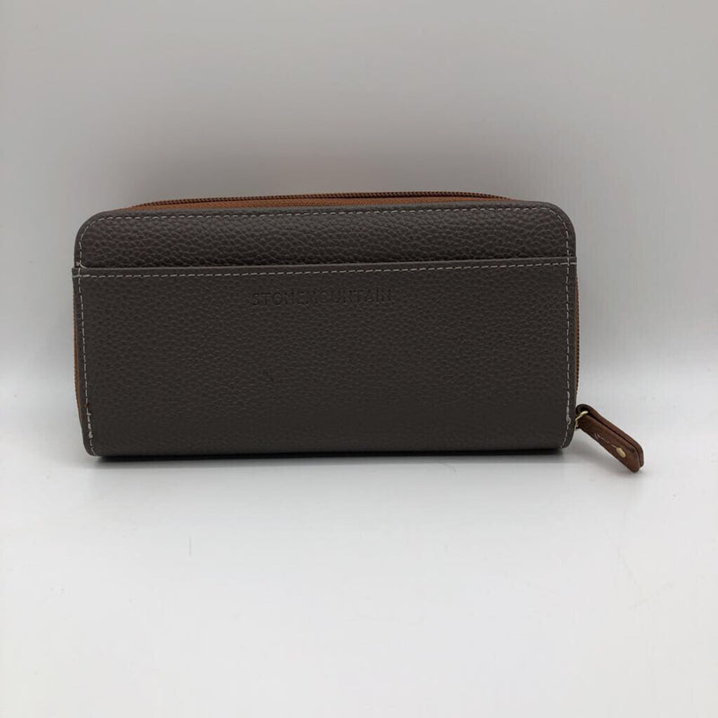 zip around bi-fold wallet