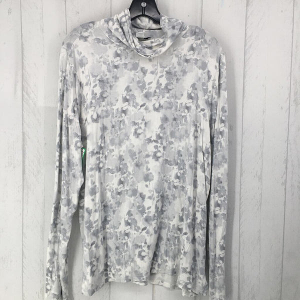 XL Printed t-neck l/s top