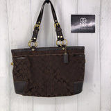 signature buckle strap tote