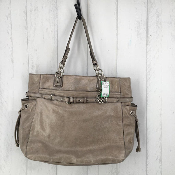 zip top tote w/ slip pockets