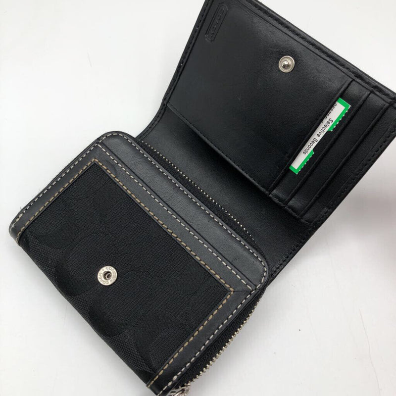 signature zip around bi-fold wallet